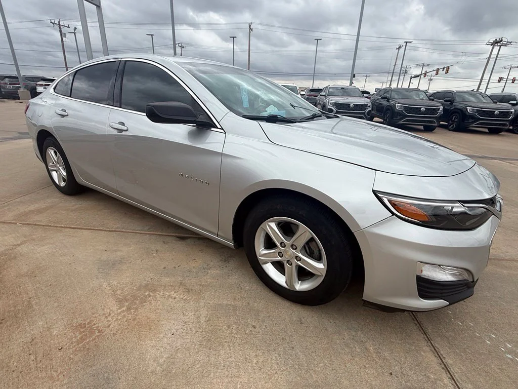 Used 2021 Silver Ice Metallic Chevrolet LS image 7