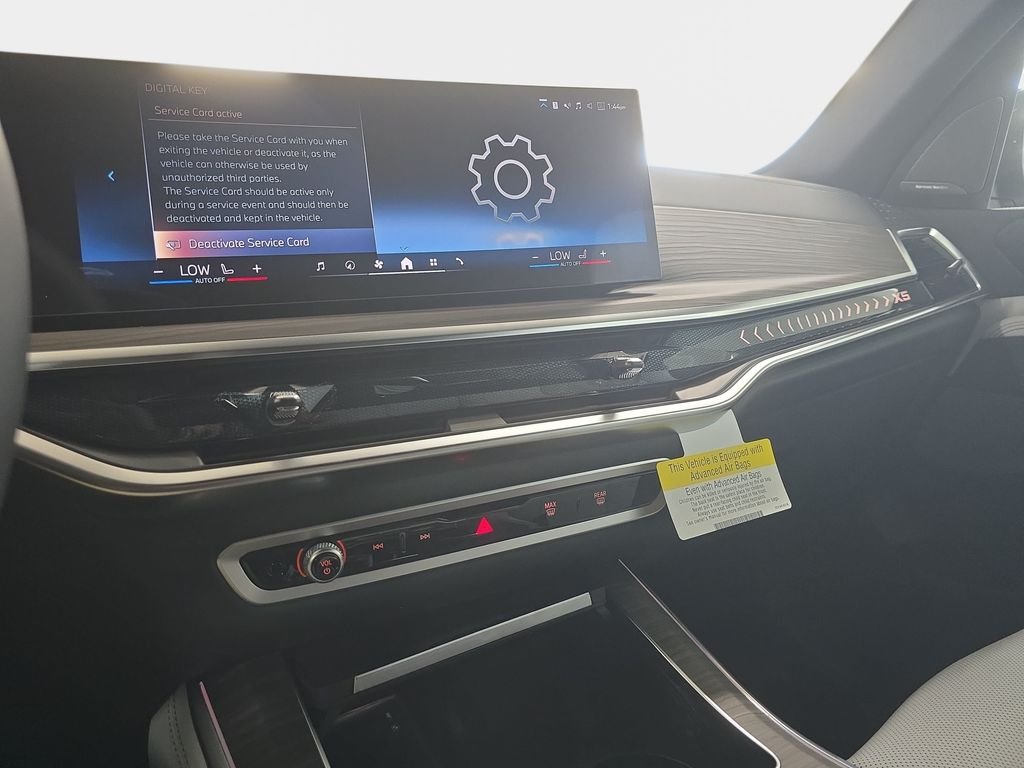 New 2026 Dravit Grey Metallic BMW sDrive40i image 12