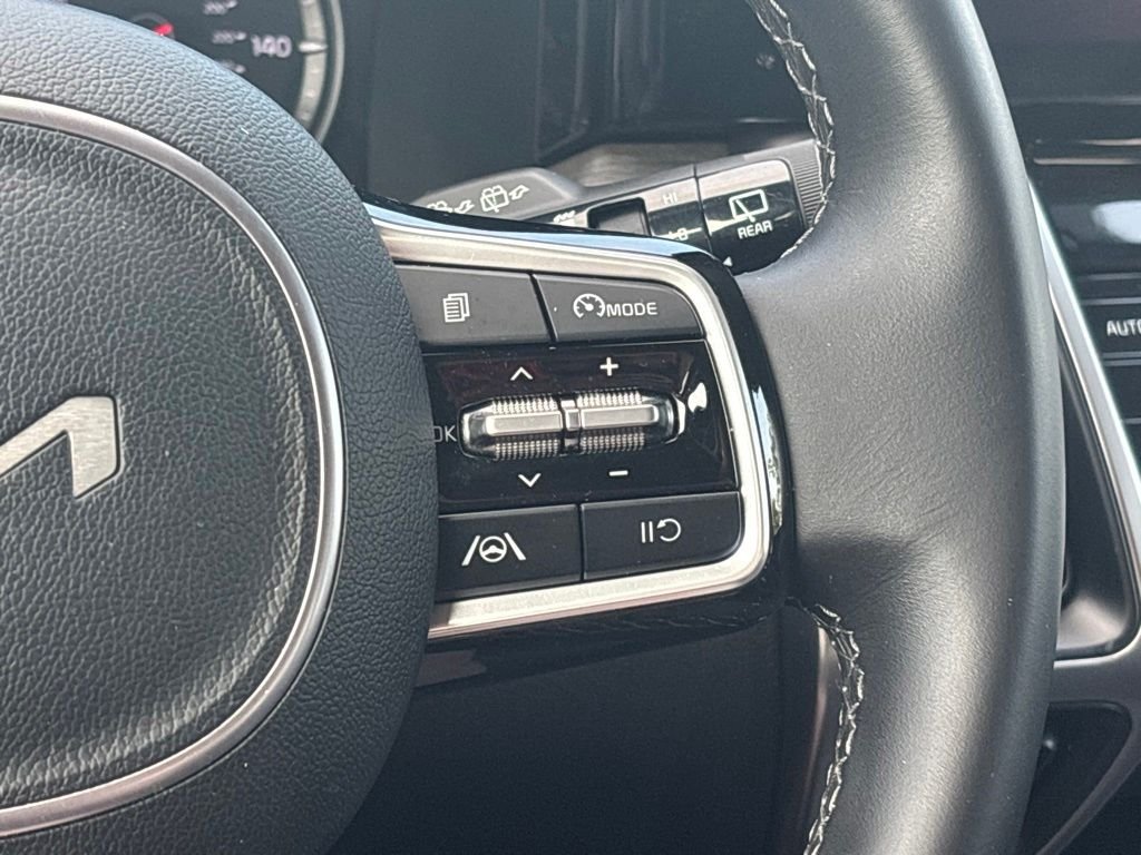 Certified Used 2023 Silver Kia X-Line S image 28