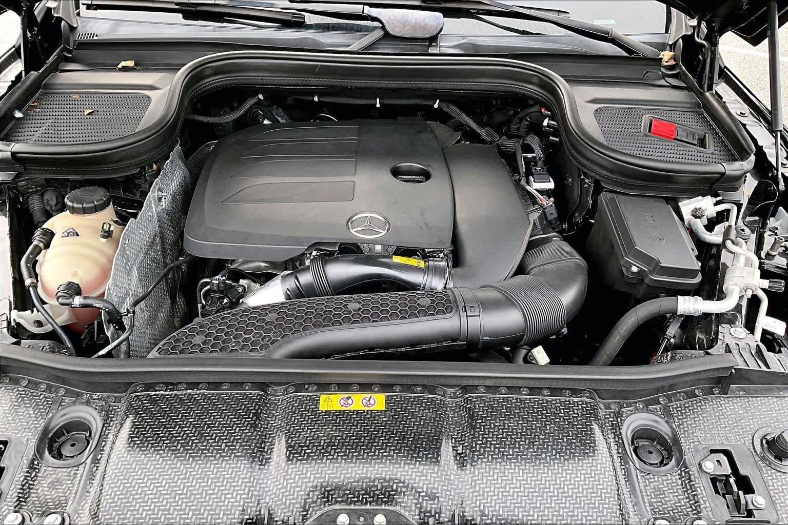 Used 2023 Black Mercedes-Benz GLE 350 image 31