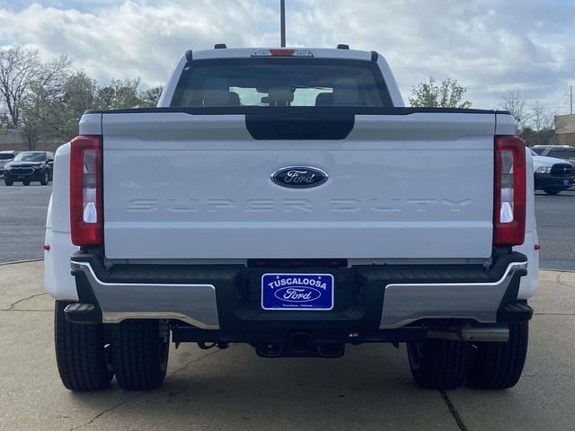 New 2026 Oxford White Ford XL image 23