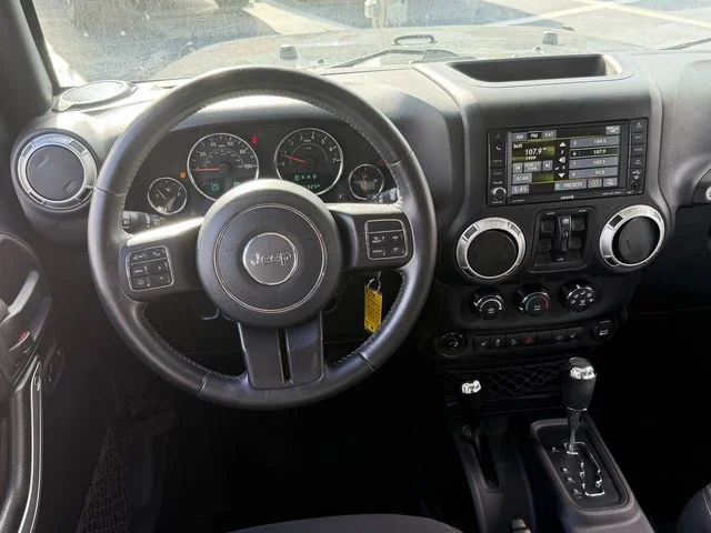 Used 2016 Gray Jeep Unlimited Sahara image 10
