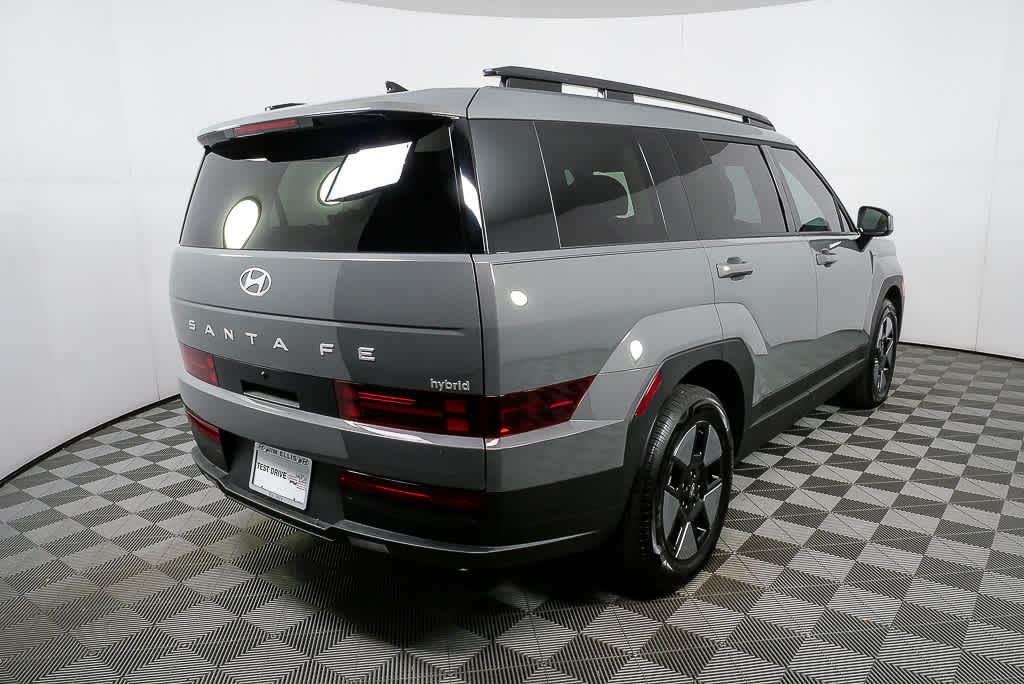 New 2026 Hampton Gray Hyundai SE image 3