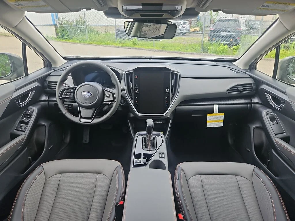 New 2026 CRYSTAL WHITE PEARL Subaru Limited Hybrid image 10
