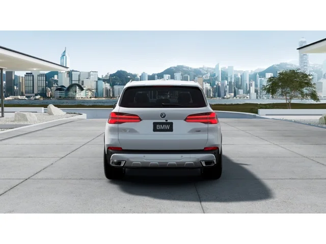 New 2026 Mineral White Metallic BMW sDrive40i image 5