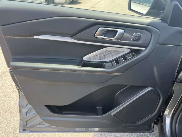 New 2026 Gray Ford Tremor image 12