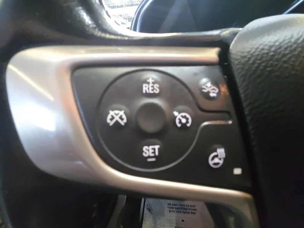 Used 2021 ONYX BLACK GMC 4WD Denali image 26