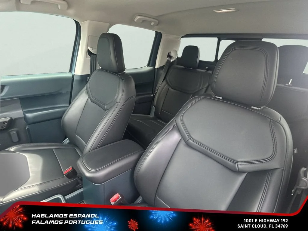 Used 2024 Gray Ford Lariat image 19