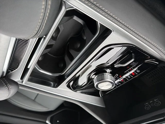 New 2026 White Jeep Limited Altitude image 19