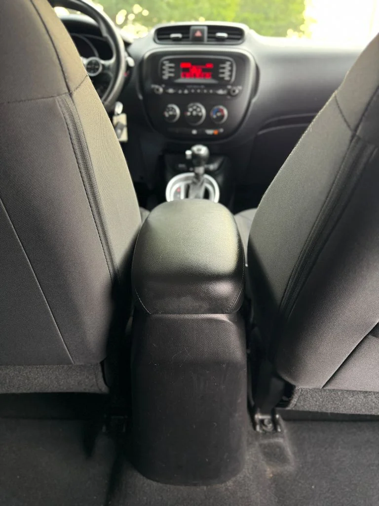 Used 2014 Alien II Kia Base image 27