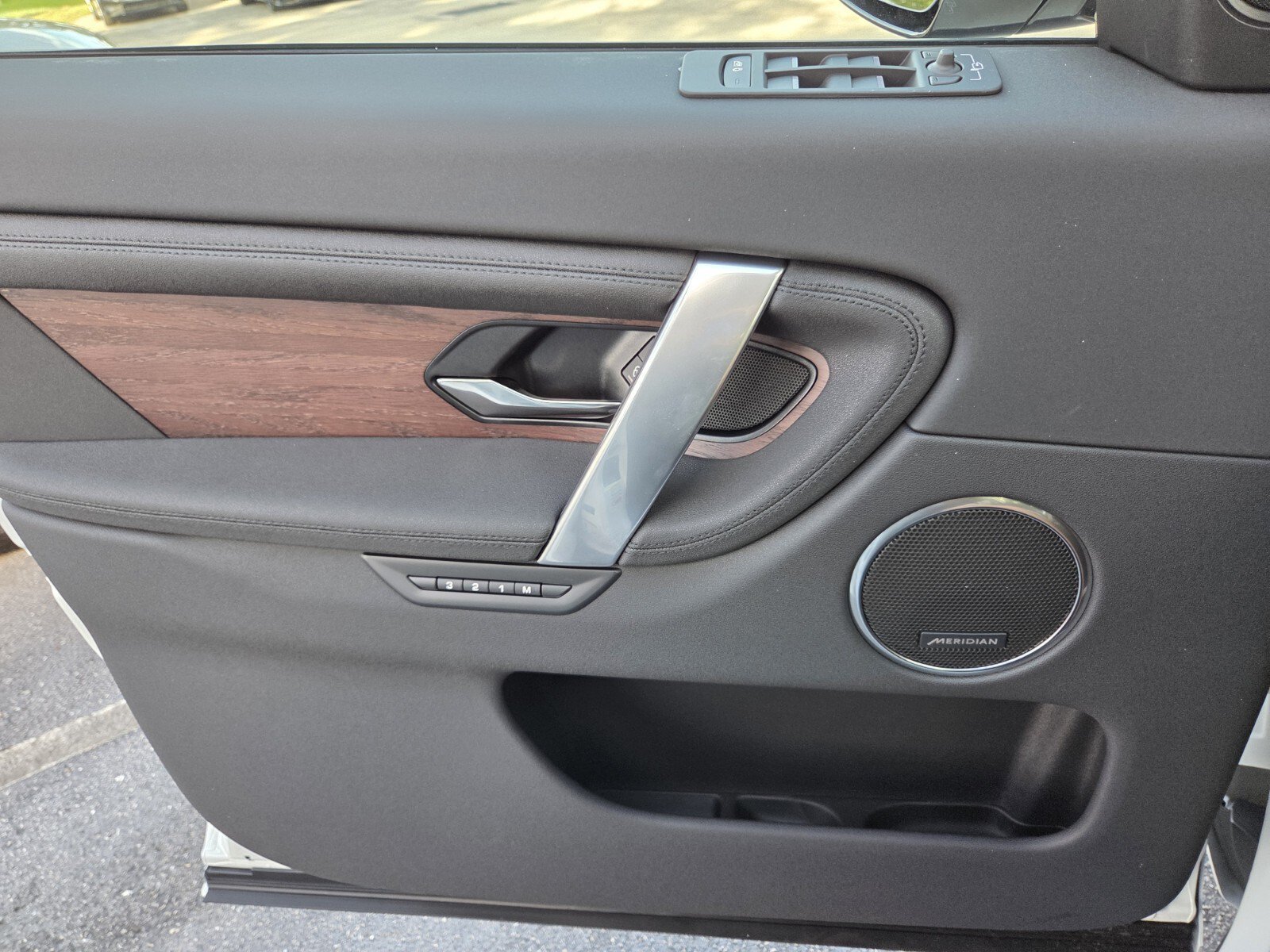 2025 Land Rover Discovery Sport S - Photo 23