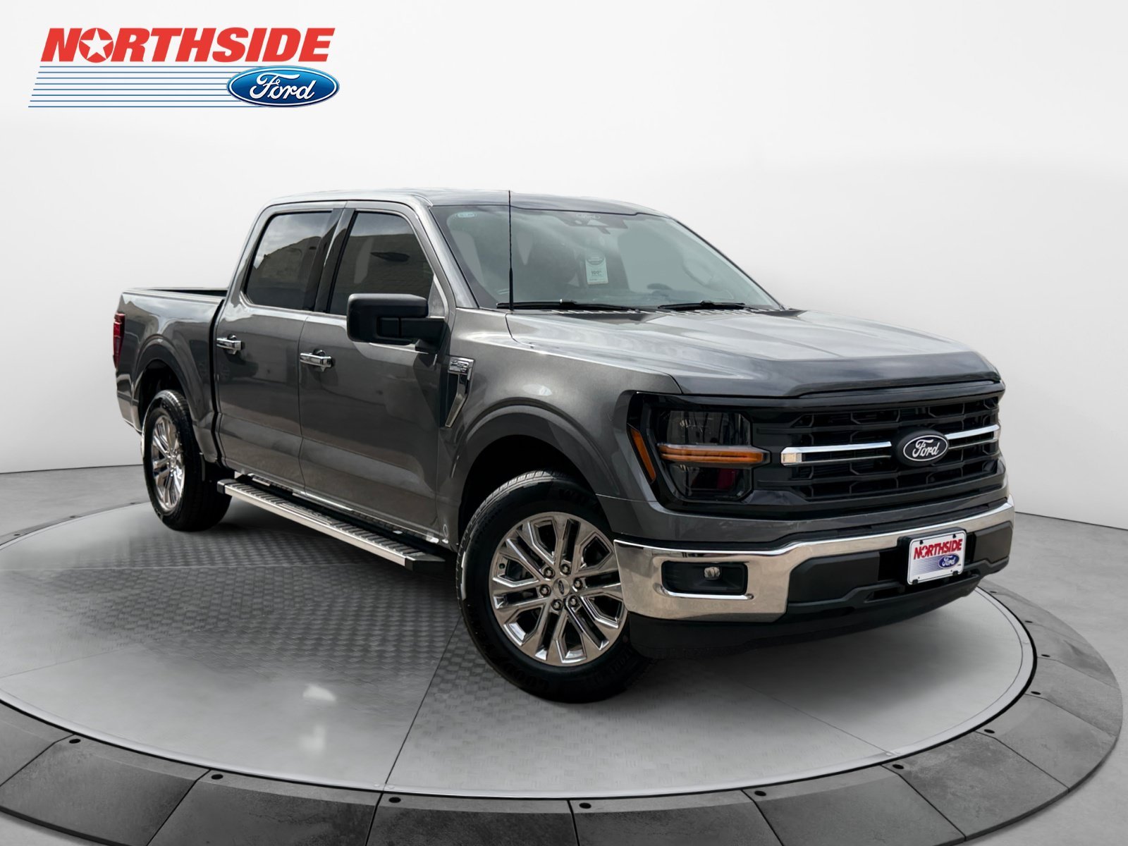 New 2026 Carbonized Gray Metallic Ford XLT image 1