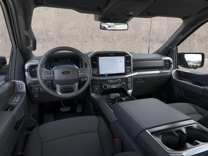 New 2026 Oxford White Ford XLT image 9