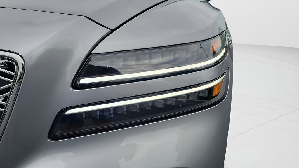 New 2026 Silver Genesis 3.5T PRESTIGE image 24