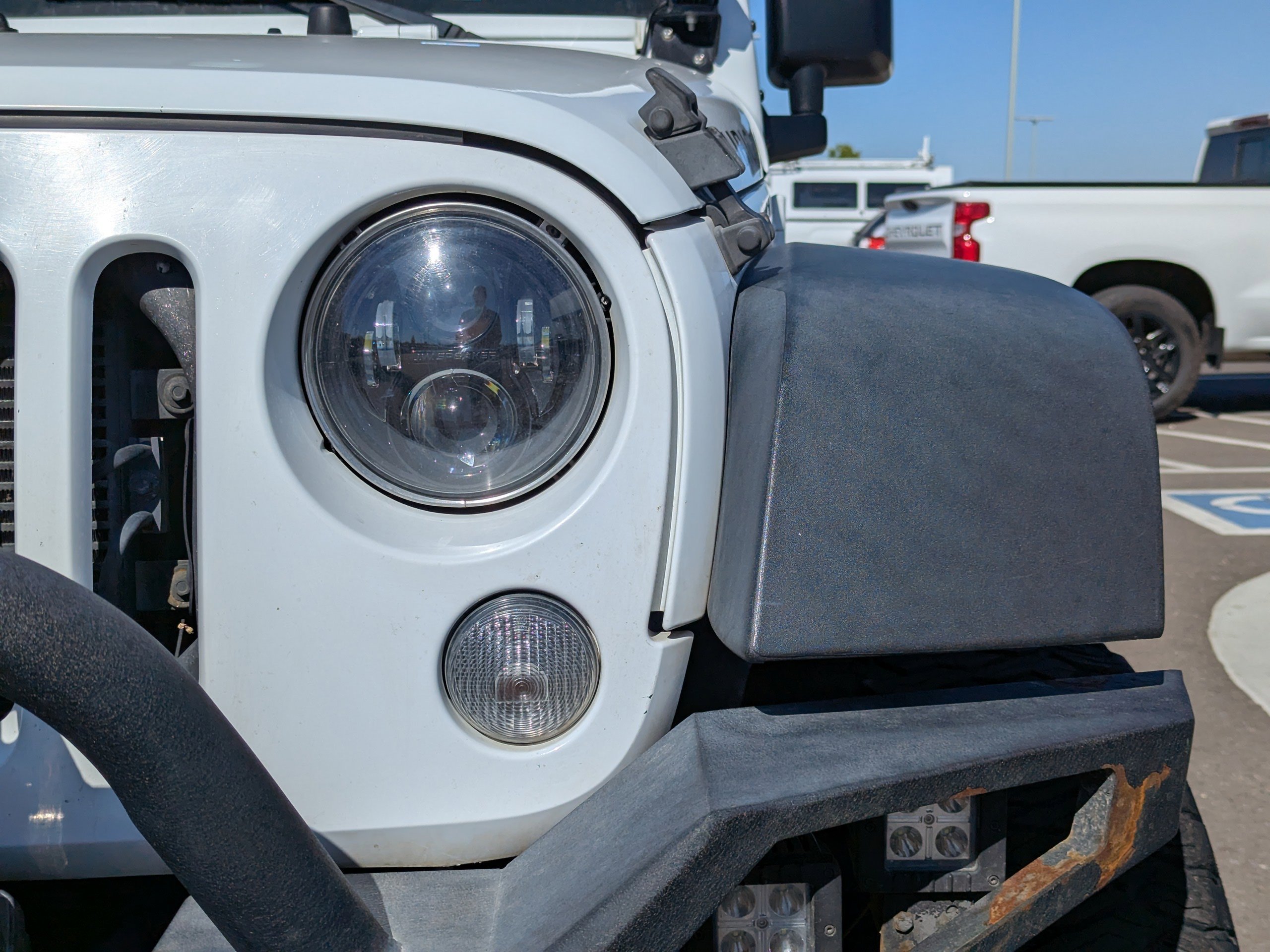 Used 2016 White Jeep Rubicon image 40