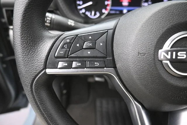 Used 2025 Gray Nissan SV image 21