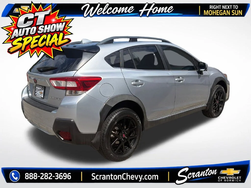 Used 2018 Silver Subaru 2.0i Limited image 5