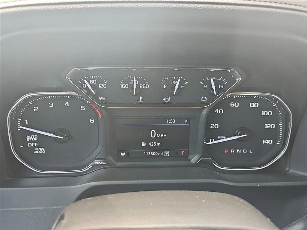 Used 2021 Onyx Black GMC SLE image 18