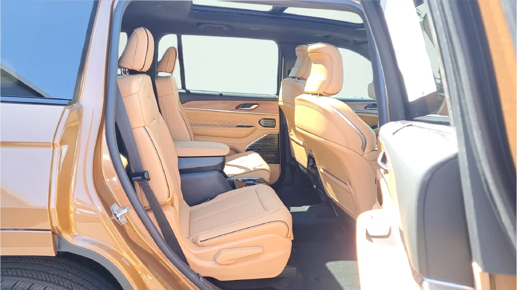 New 2026 Copper Shino Metallic Clear-Coat Exterior Paint Jeep Summit image 14