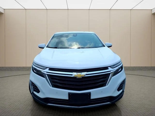 Used 2024 White Chevrolet LT image 4