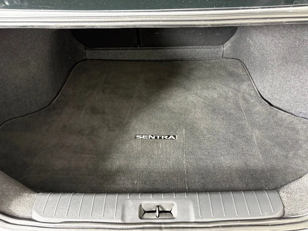 Used 2024 Gray Nissan SV image 36