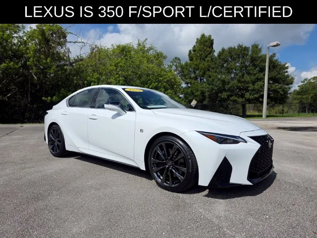2023 Lexus IS