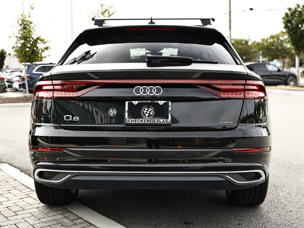 Used 2023 Mythos Black Metallic Audi 55 Premium Plus image 10