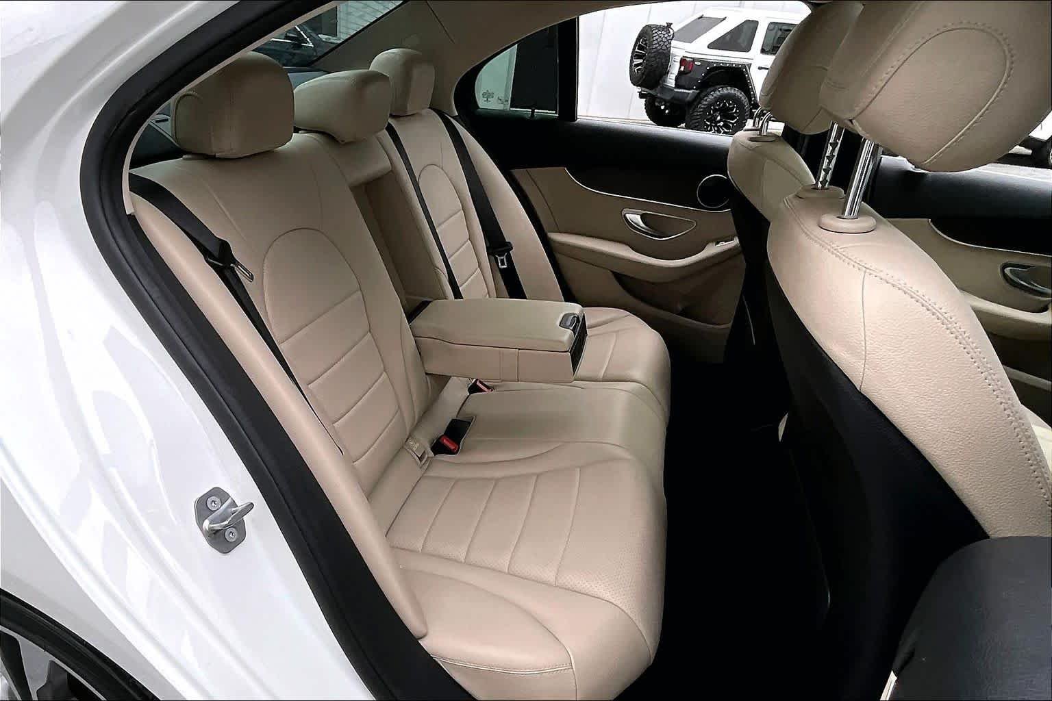 Used 2019 Polar White Mercedes-Benz C 300 image 19
