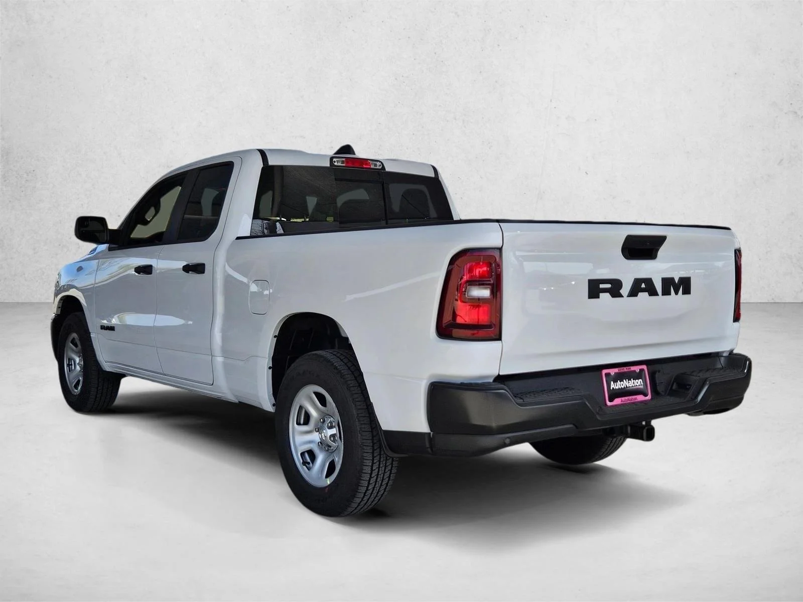 New 2026 Bright White Clear-Coat Exterior Paint RAM Tradesman image 9