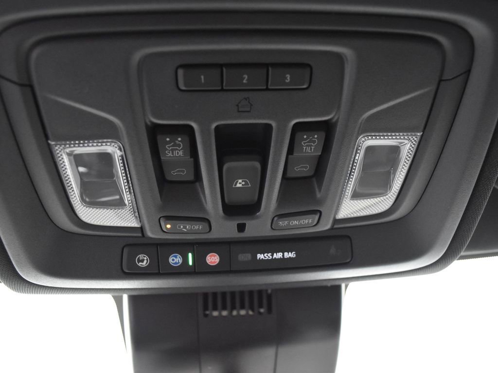 2026 Chevrolet Silverado 1500 ZR2 - Photo 14