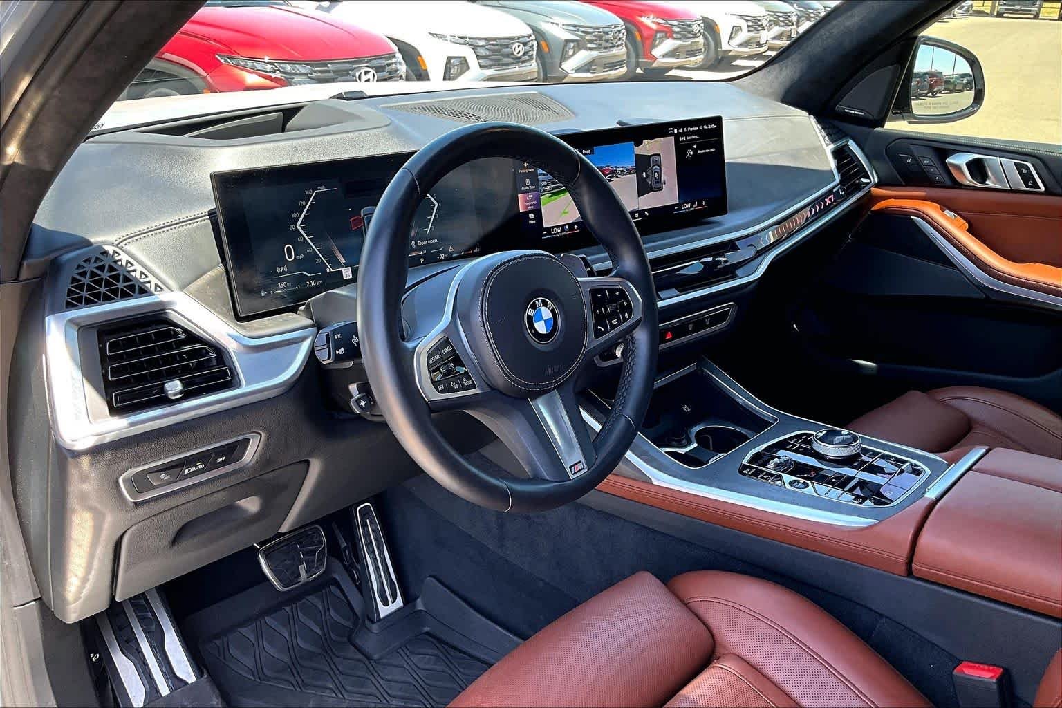 Used 2024 Brooklyn Grey Metallic BMW xDrive40i image 18