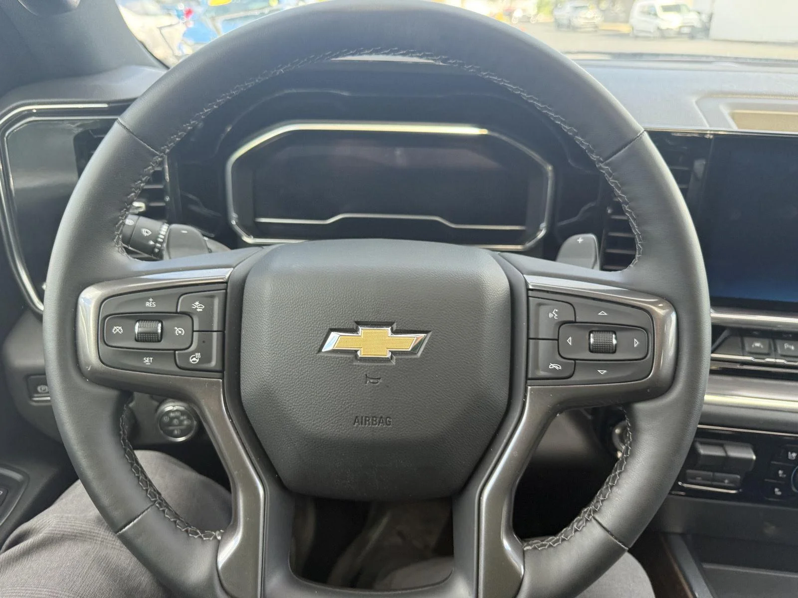 Used 2024 Black Chevrolet High Country image 11