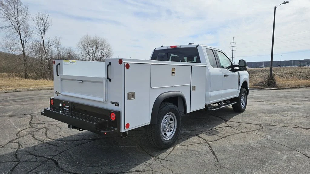 New 2026 White Ford XL image 3