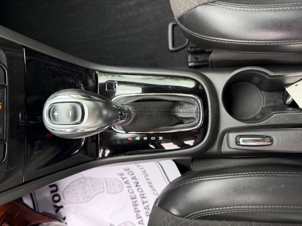 Used 2020 White Buick Preferred image 19