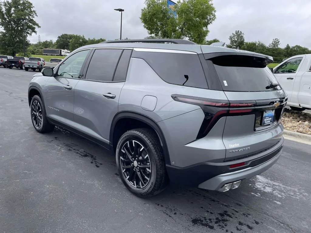New 2026 Sterling Gray Metallic Chevrolet LT image 4