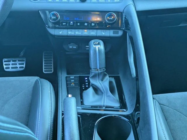 Used 2026 White Hyundai Base image 18