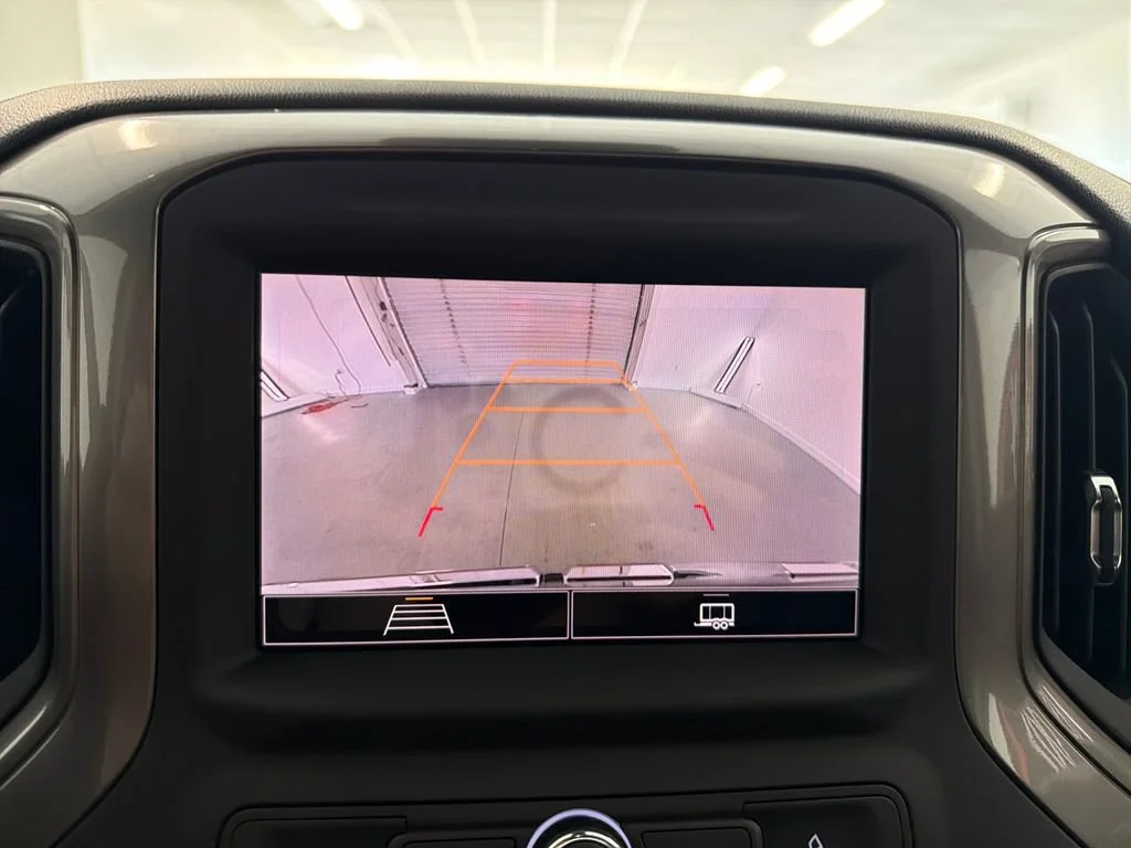 New 2026 Onyx Black GMC Pro image 18