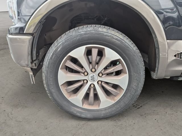 Used 2019 Black Ford King Ranch image 9