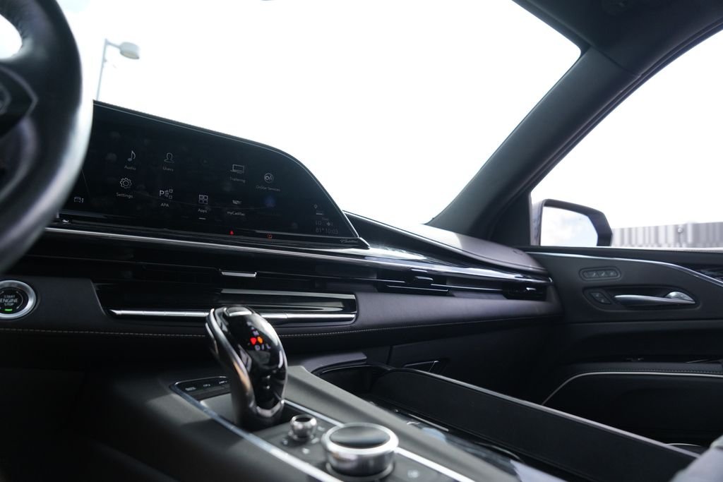 Used 2021 Gray Cadillac Sport image 9