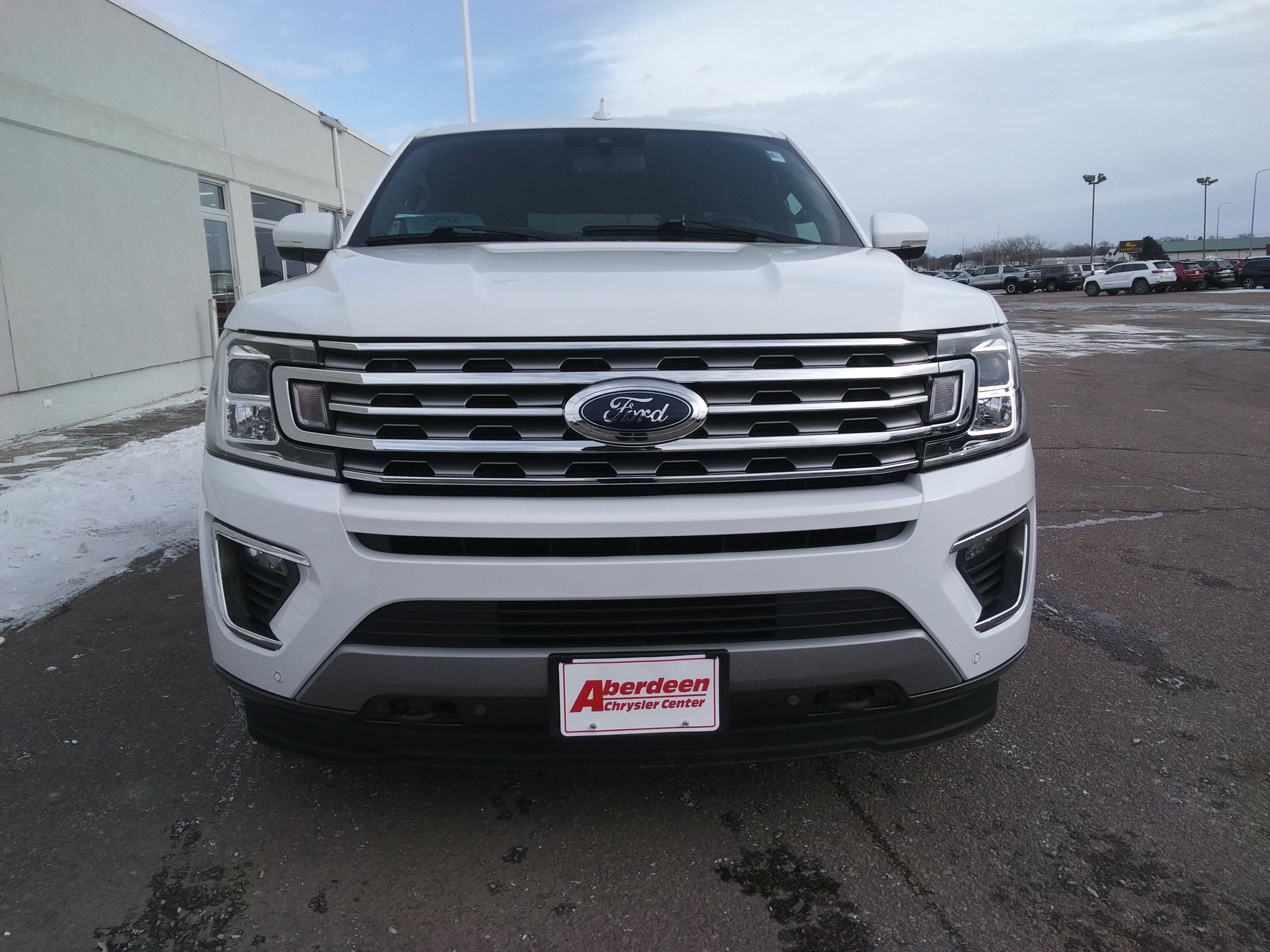 Used 2020 White Ford Limited image 3