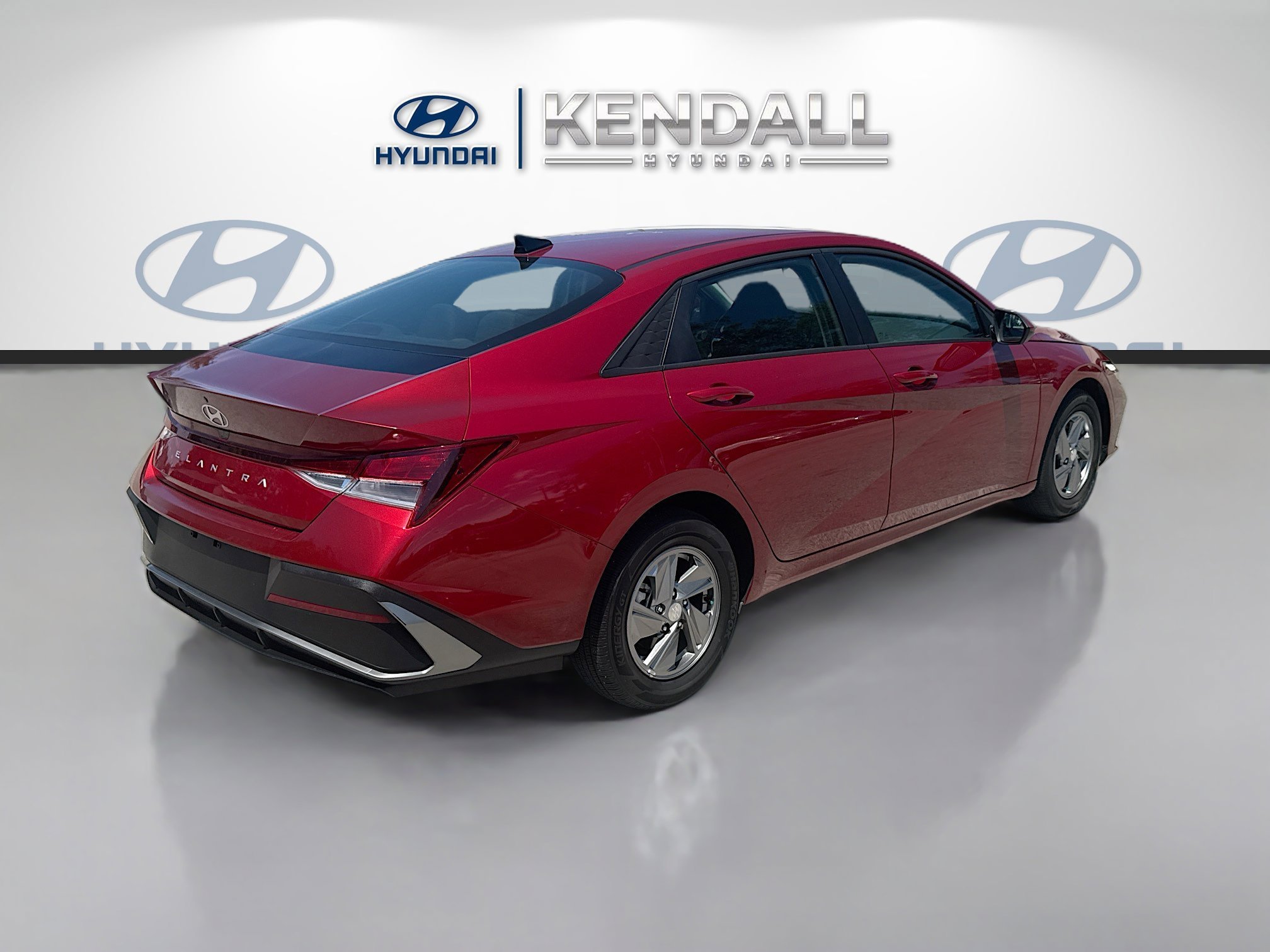 2025 Hyundai Elantra SE - Photo 6