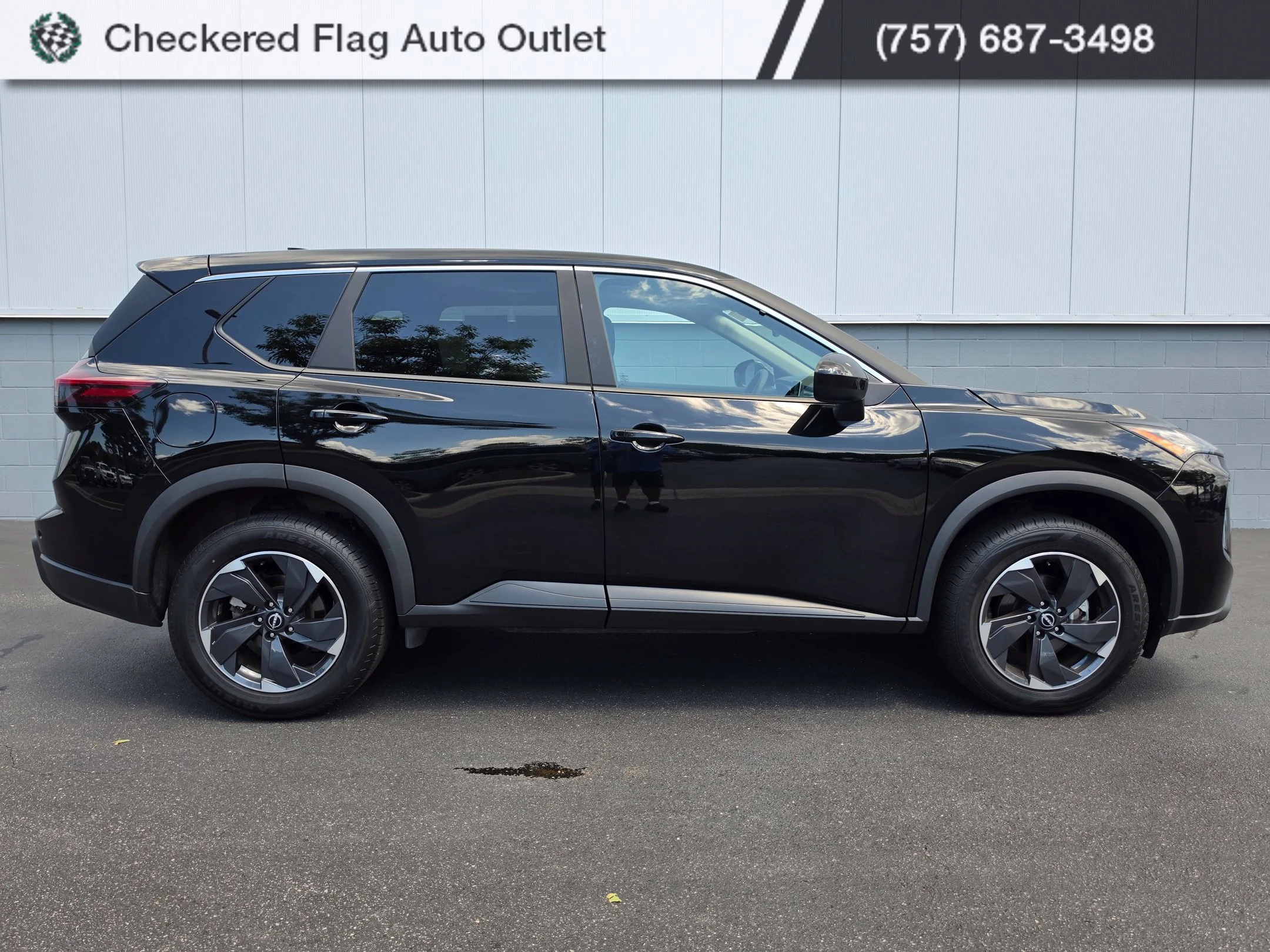 Used 2026 Super Black Nissan SV image 6
