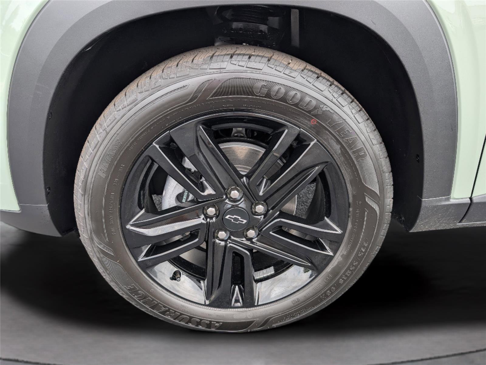 New 2026 Cacti Green Chevrolet ACTIV image 36