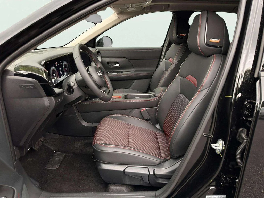 2026 Nissan KICKS SR AWD - Photo 13