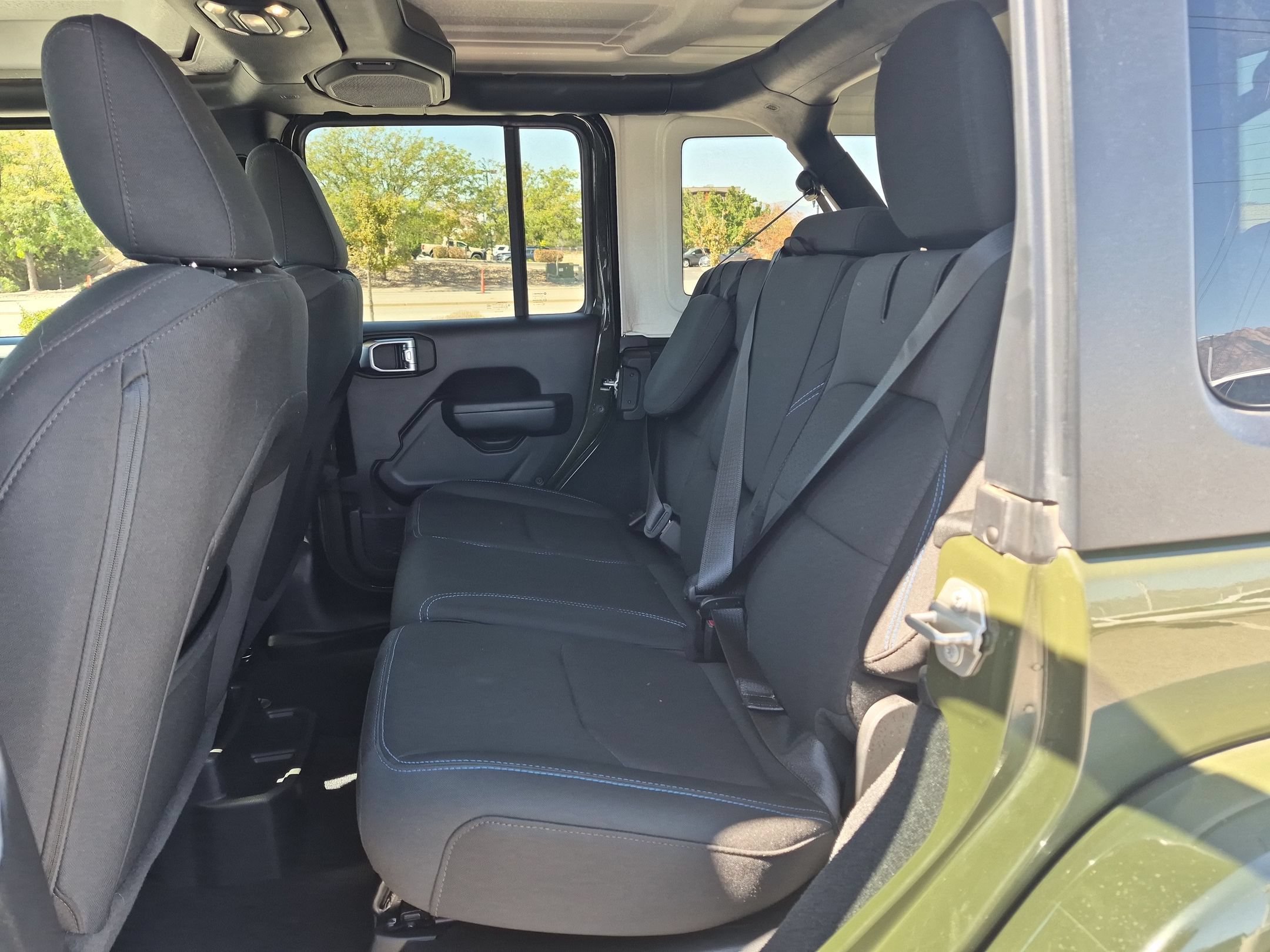 Used 2023 Sarge Green Clearcoat Jeep Rubicon image 26