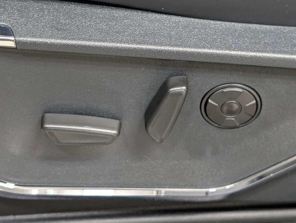 New 2026 Avalanche Ford F-350® Platinum® image 18