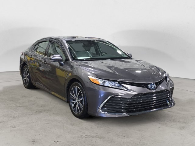 Used 2024 Gray Toyota XLE image 7