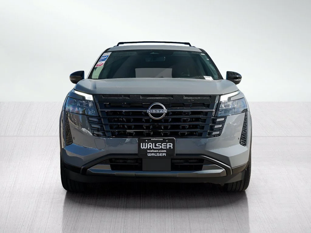 New 2026 Boulder Gray Pearl Nissan Platinum image 2