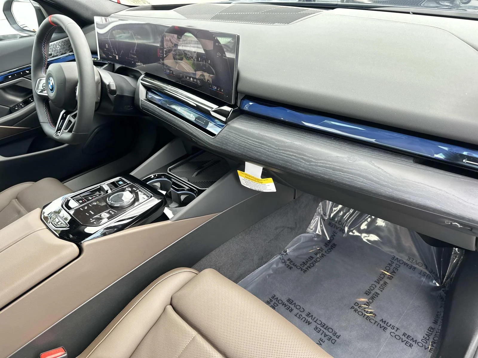 New 2026 Phytonic Blue Metallic BMW M60 image 29