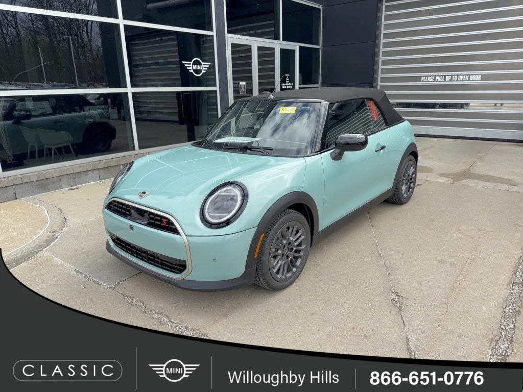 2026 MINI Convertible Cooper S's photo